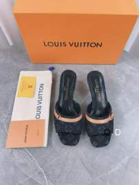 Picture of Louis Vuitton Shoes _SKULVsz35-40YM012812533